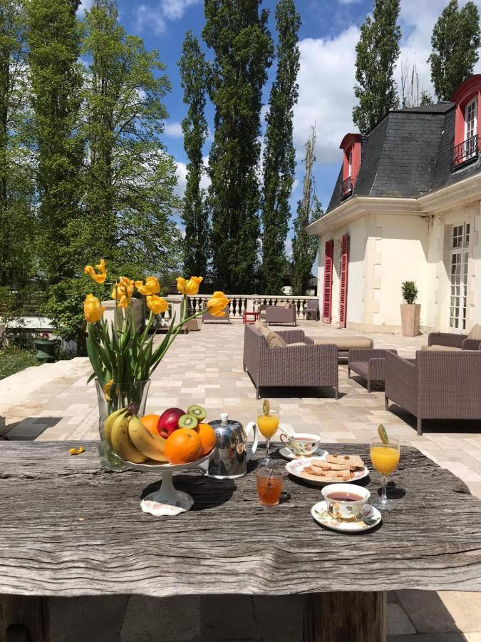 Le Domaine De Barbizon Hotel Saint-Martin-en-Biere Exterior foto