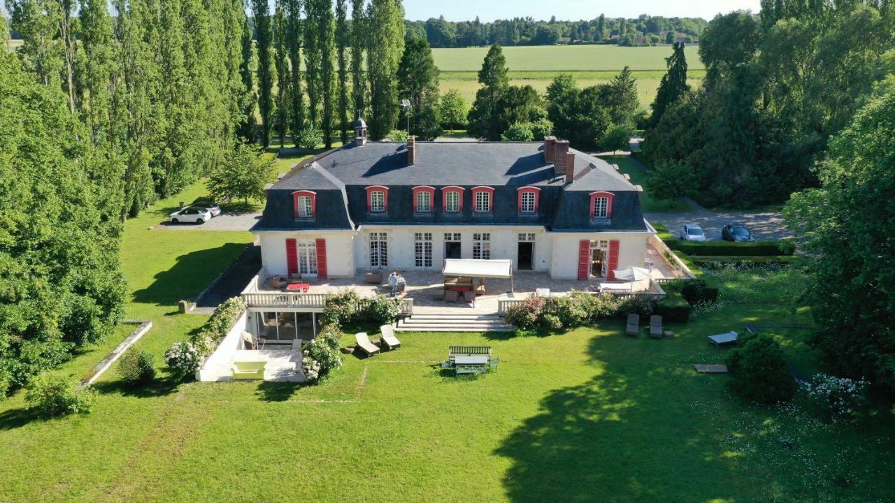 Le Domaine De Barbizon Hotel Saint-Martin-en-Biere Exterior foto